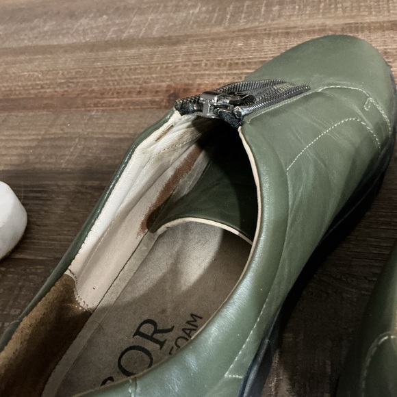 Gor Avocado Green Leather Slip-On Shoes Zipper Detail - Picture 6 of 11